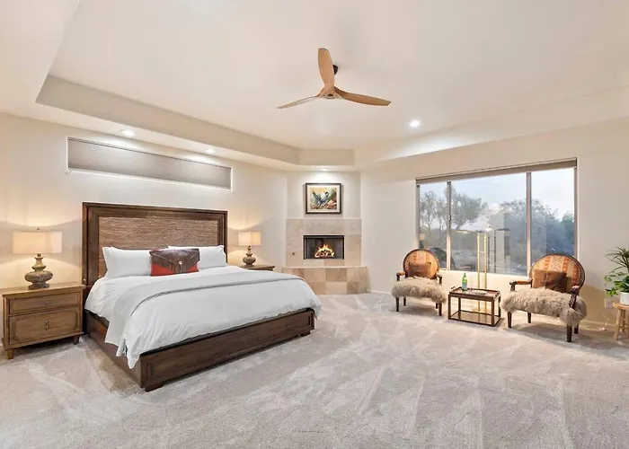 Desert Pool/spa/pickleball/families Holiday home Scottsdale