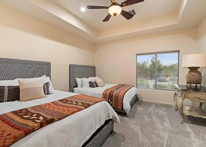 Desert Pool/spa/pickleball/families Holiday home Scottsdale