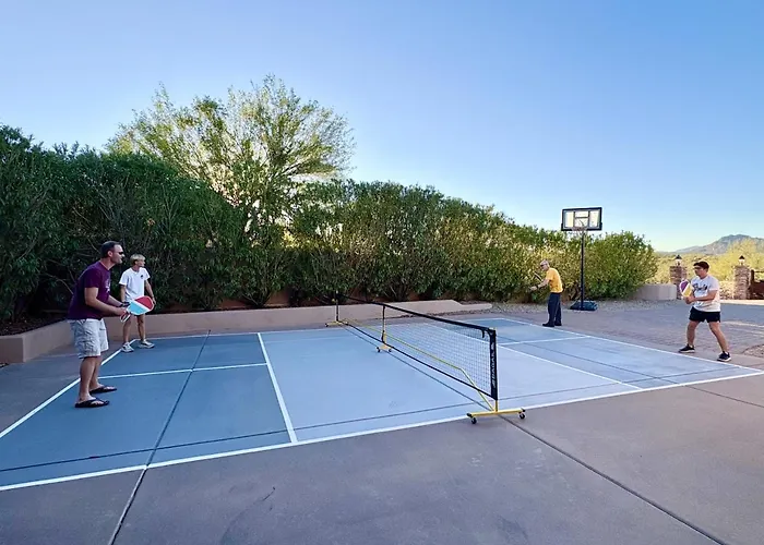 Holiday home Desert Pool/spa/pickleball/families Scottsdale
