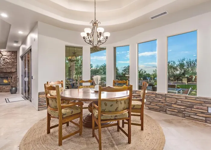 Desert Pool/spa/pickleball/families Scottsdale