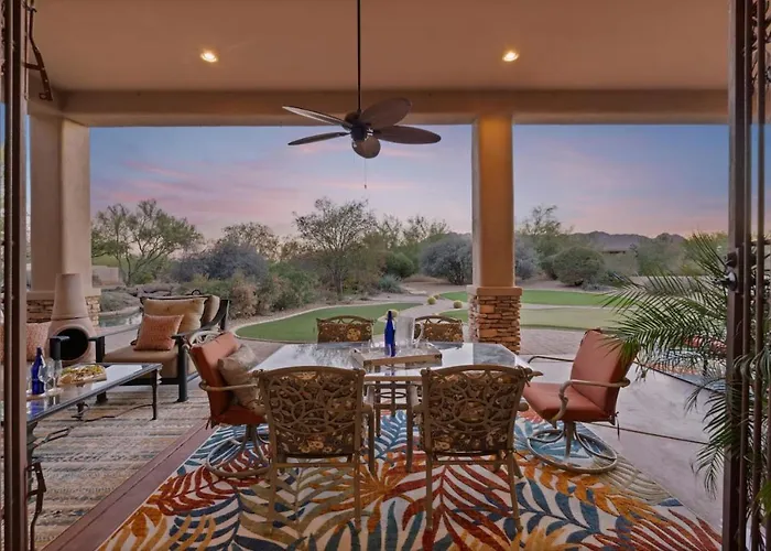 Desert Pool/spa/pickleball/families *