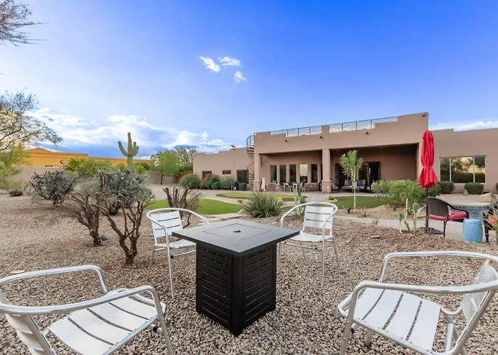 Desert Pool/spa/pickleball/families